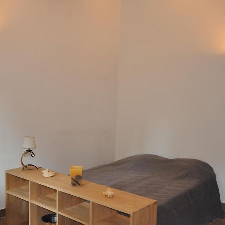 Location Studio Meuble Avec Jardin Sorgues Εξωτερικό φωτογραφία
